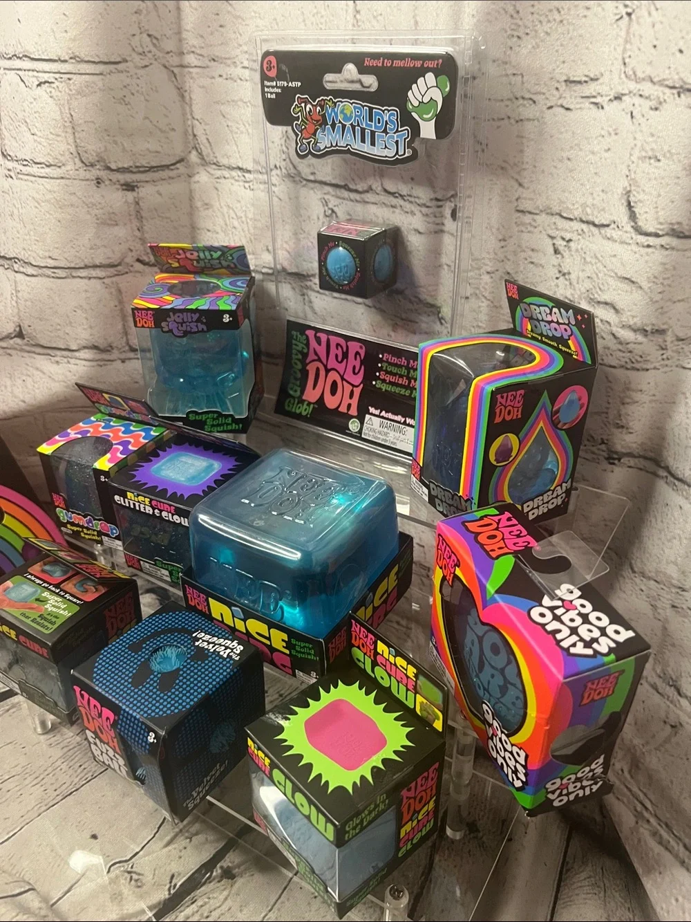 BNIB and Sealed! HUGE 10 piece NeeDoh Blue Bundle!!